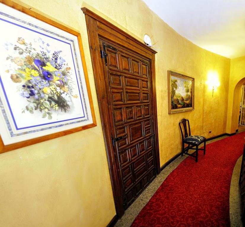 Hotel Porto Pirgos Parghelia Esterno foto
