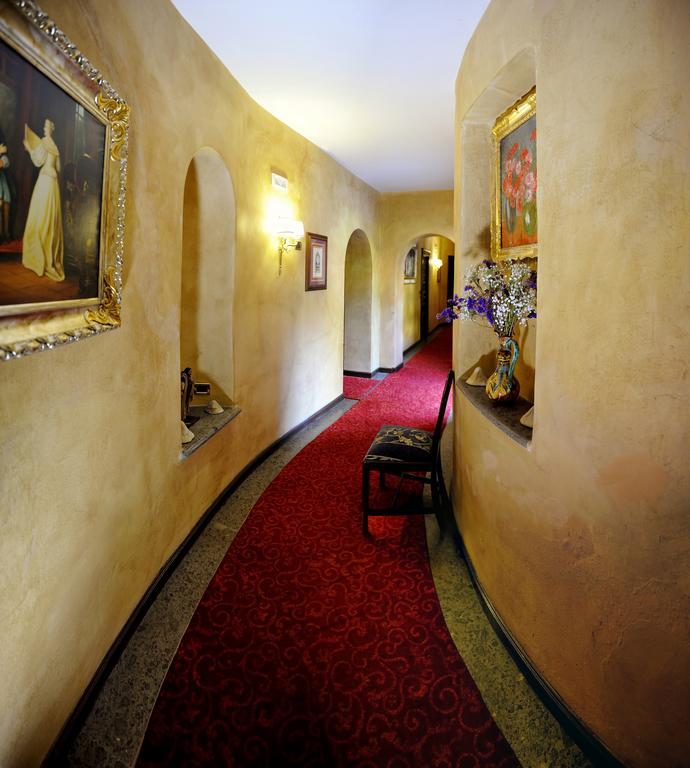 Hotel Porto Pirgos Parghelia Esterno foto
