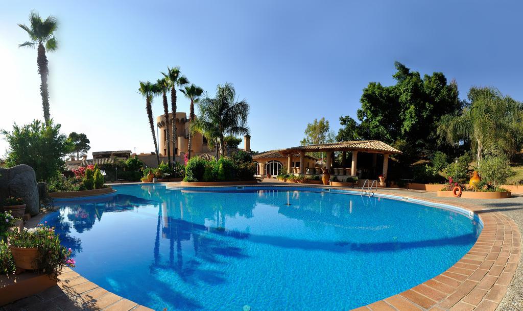 Hotel Porto Pirgos Parghelia Esterno foto