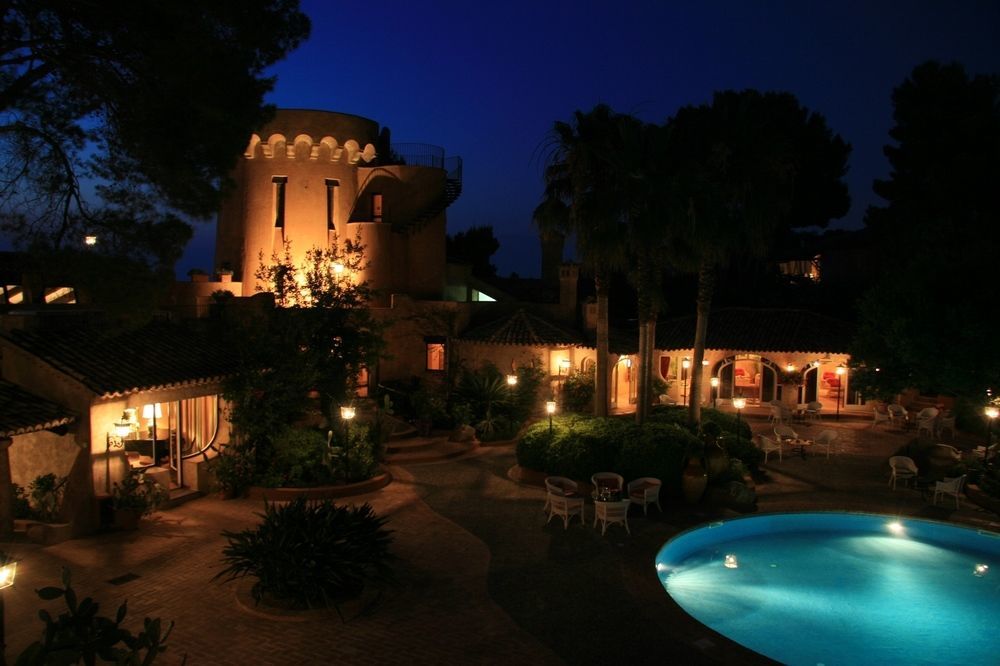 Hotel Porto Pirgos Parghelia Esterno foto