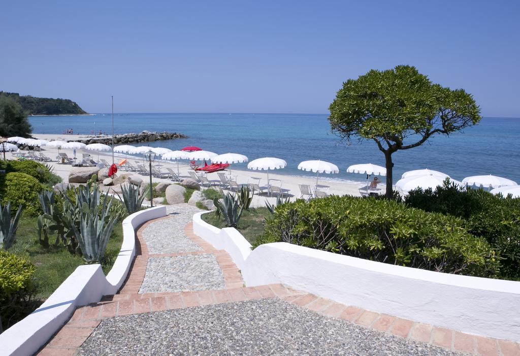 Hotel Porto Pirgos Parghelia Esterno foto